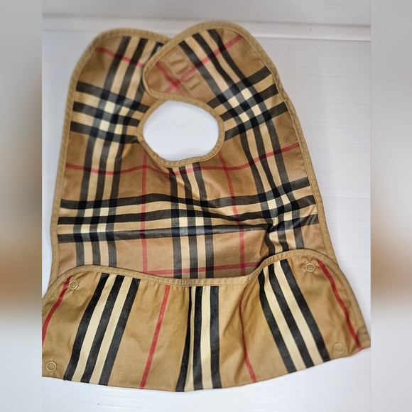 Burberry baby bib- classic style - Picture 2 of 5